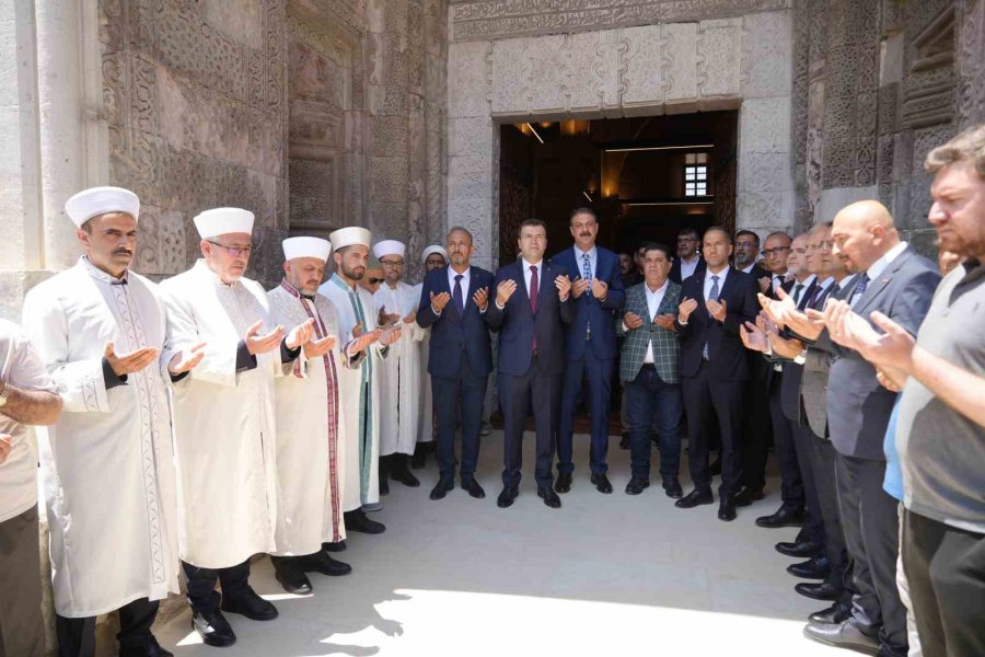 691 Yıllık Sungurbey Camii Yeniden İbadete Açıldı