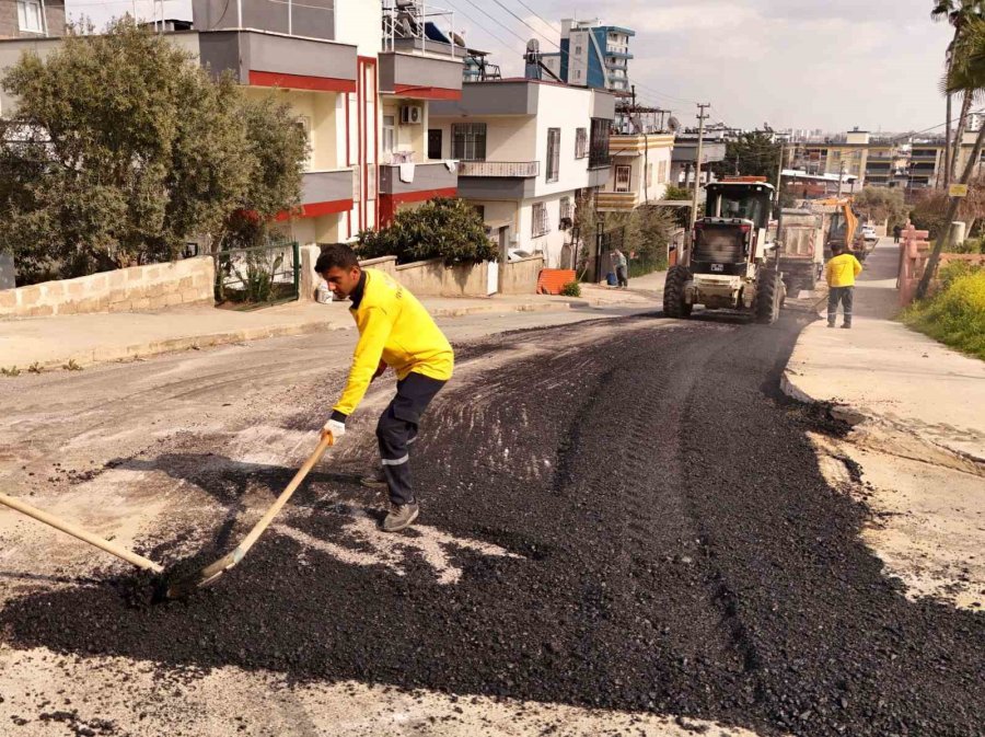 Yıpranan Yollar Yenileniyor, Tarsus’ta Ulaşım Konforu Artıyor