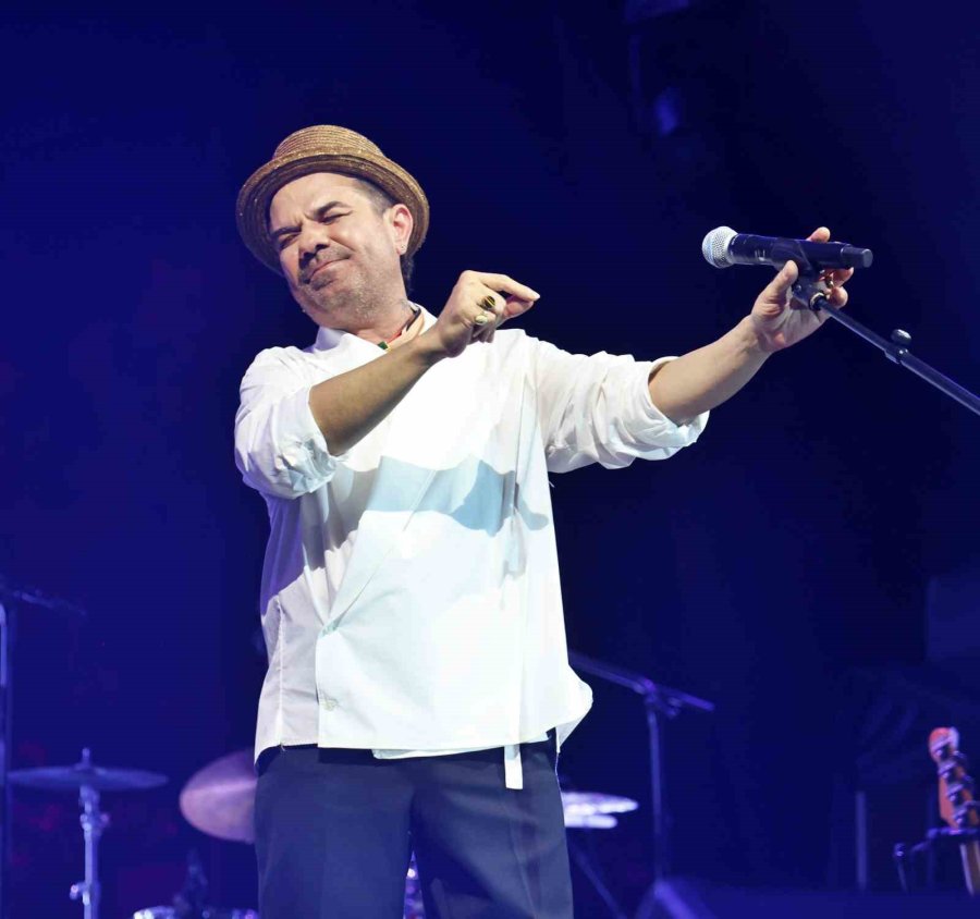 Caz Festivali’nde "kenan Doğulu" Rüzgarı