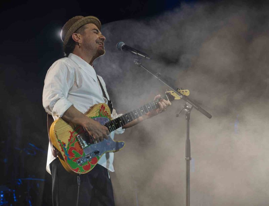 Caz Festivali’nde "kenan Doğulu" Rüzgarı