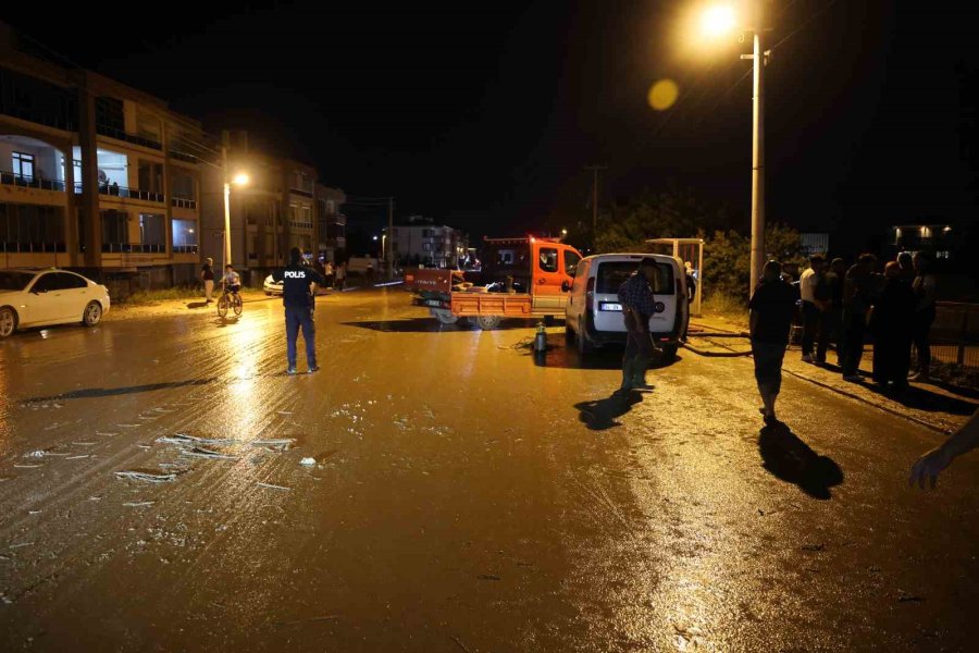 Konya’da Dağlık Alandan Gelen Sel Etkili Oldu