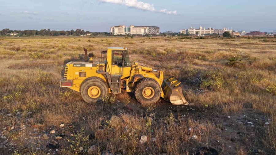 Kum Hırsızlığı Yapan Şüpheliler Jandarmaya Ateş Edip Kaçtı, Operasyonla Yakalandı