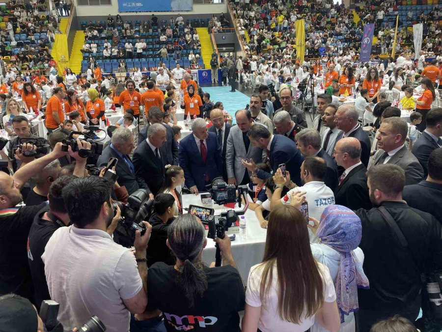 Akıl Ve Zeka Oyunları Türkiye Finali Konya’da Başladı