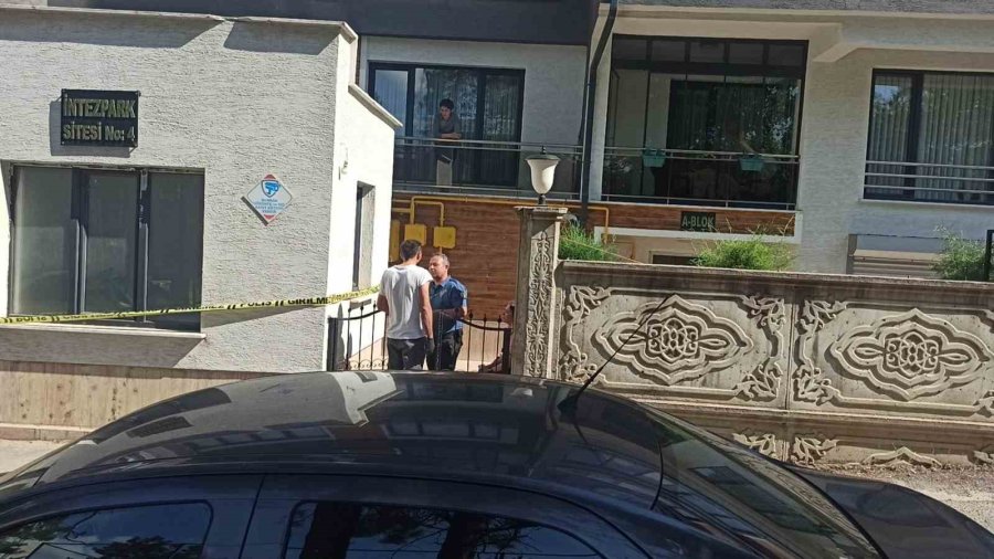 Konya’da Balkondan Düşen 11 Yaşındaki Çocuk Ağır Yaralandı