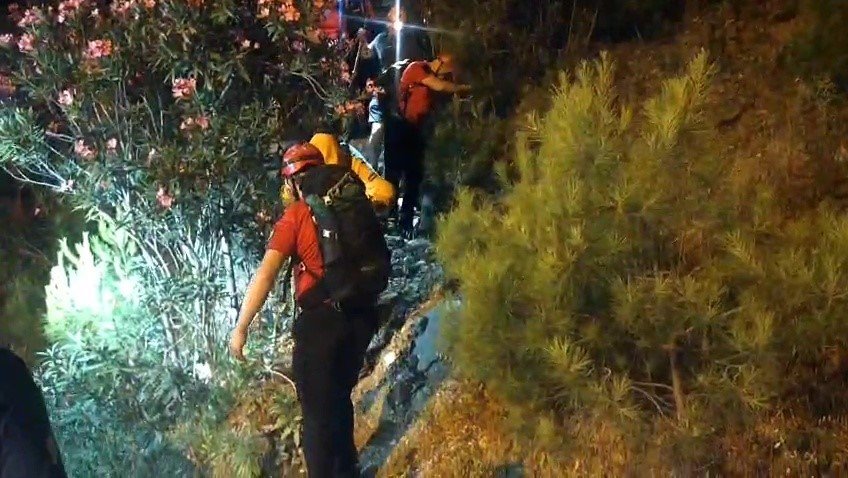 Cep Telefonundan Gönderdikleri Sos Mesajı İle Kurtarıldılar