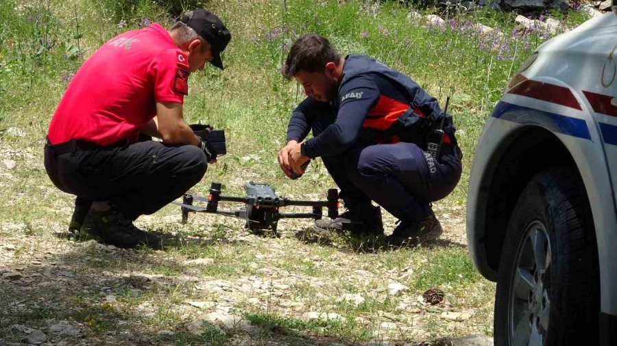 Cep Telefonundan Gönderdikleri Sos Mesajı İle Kurtarıldılar