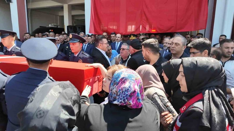 Konya’da Şehit İtfaiye Erine Uğurlama Töreni