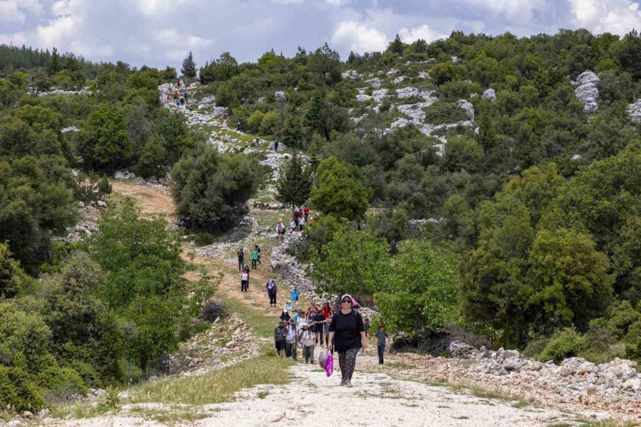 Mersin’de Tarihi Kilikya Yolunun 10’uncu Etabı Doğaseverleri Buluşturdu