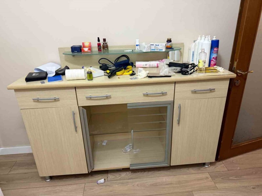Yabancı Uyruklu Sahte Doktor Yakalandı: Evinden Ultrason Cihazı Bile Çıktı
