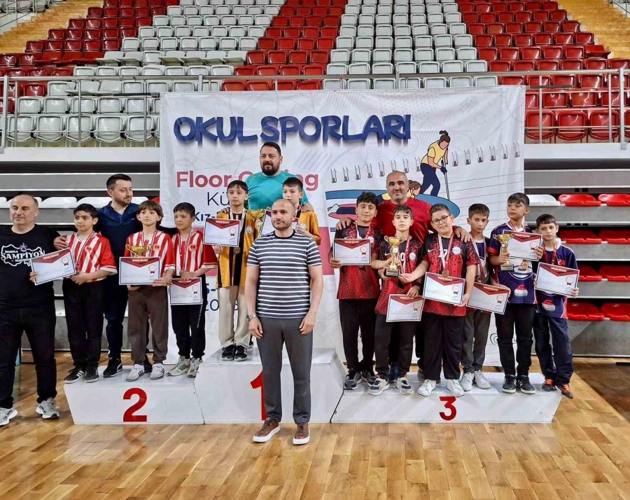 Niğdeli Sporcular Türkiye Şampiyonası’nda Kürsüye Çıktı