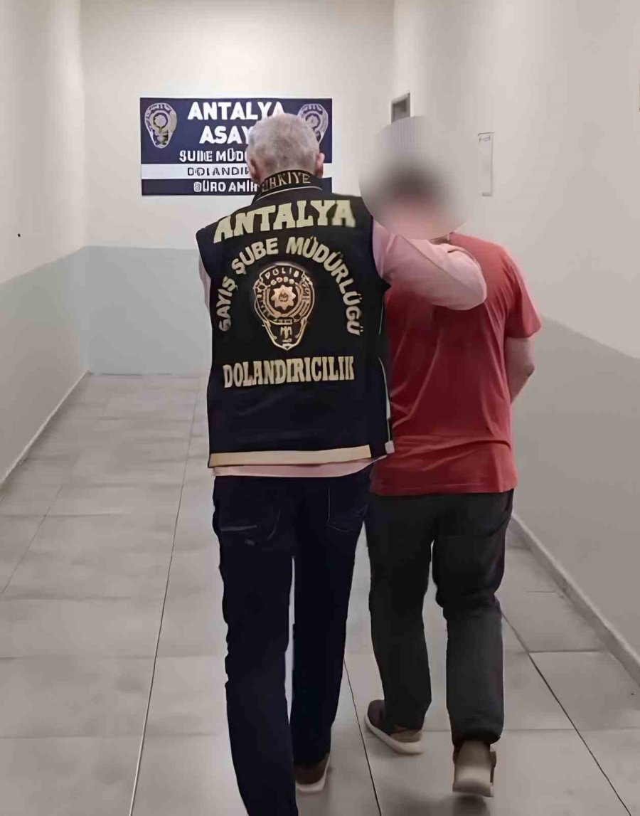 Antalya’da Kuyumcuları Sahte Altın Zincirle Dolandıran Şüpheli Tutuklandı