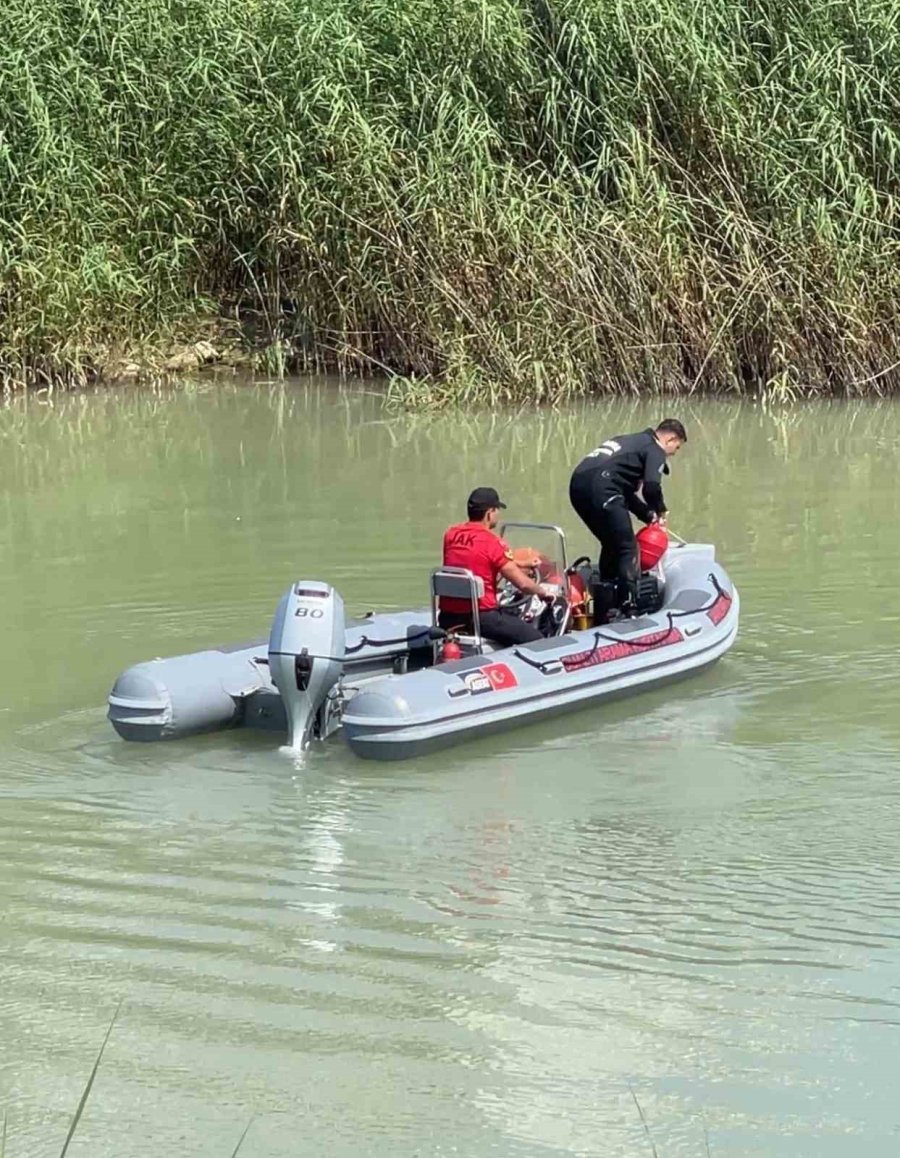 Antalya’da Çaya Düşen 16 Yaşındaki Kız Çocuğundan Acı Haber Geldi