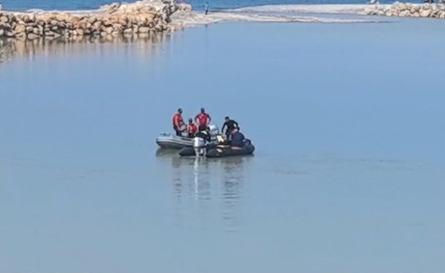 Antalya’da 16 Yaşındaki Kız Çocuğu Çaya Düştü, Arama Çalışmaları Başlatıldı