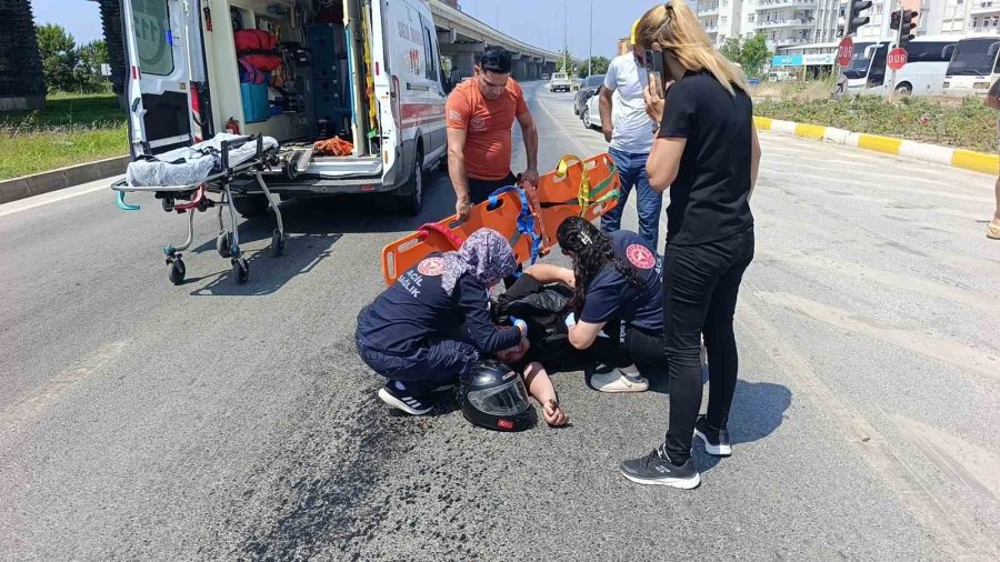 Yağ Dökülen Yolda Kayarak 50 Metre Sürüklenen Motosikletli Yaralandı
