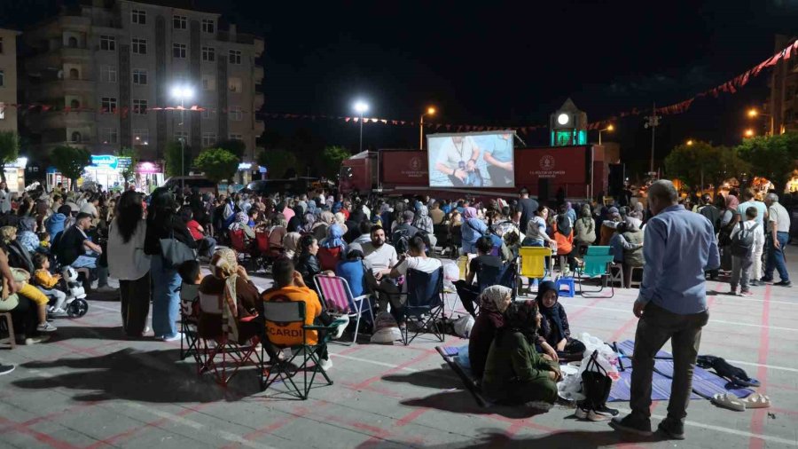 Gezen Sinema Tırı, Karamanlılarla Buluştu