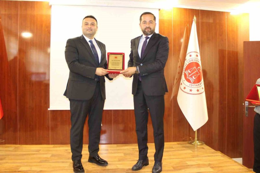 Niğde Adliyesi’nde Uzlaştırmacılar Günü Kutlandı