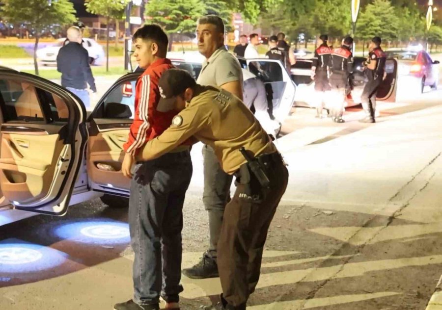 Aksaray’da "huzurlu Sokaklar" Uygulaması
