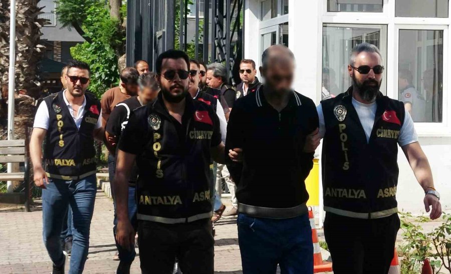 12 Yıl Sonra Aydınlanan Cinayetin Şüphelileri Adliyeye Sevk Edildi