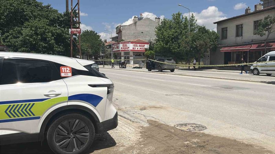 Suv Aracın Çarptığı Yaya Hayatını Kaybetti