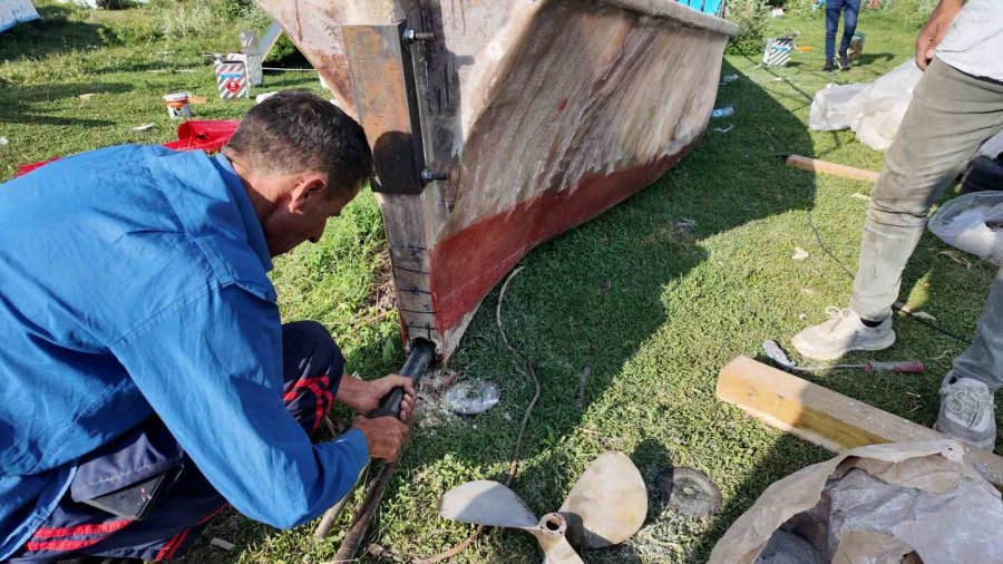 Konya’nın Denizinde Karadaki Tekneler Tatlı Sulara İnmeye Hazırlanıyor