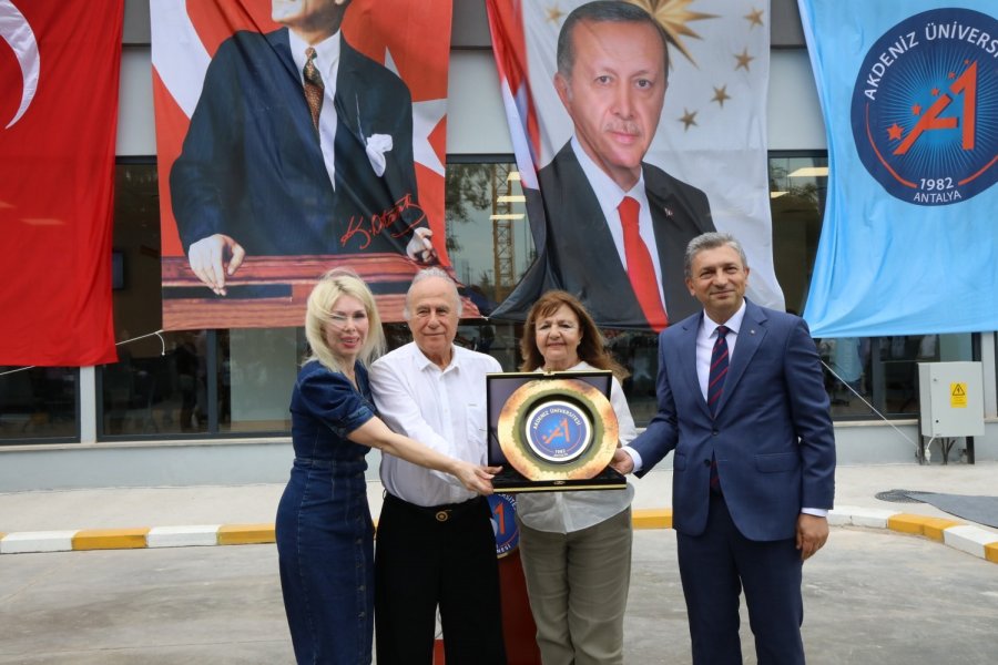 Akdeniz Üniversitesi Hastanesinde 9 Ayda Tamamlanan Nöroloji Polikliniği Açıldı