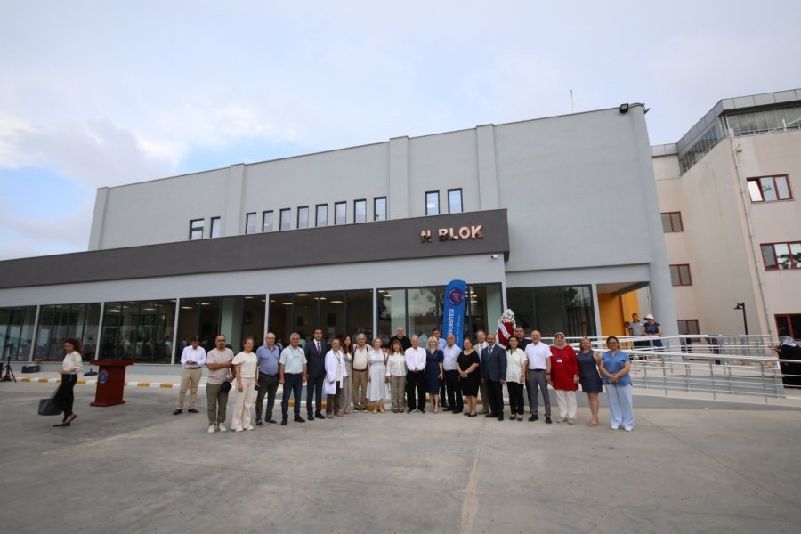 Akdeniz Üniversitesi Hastanesinde 9 Ayda Tamamlanan Nöroloji Polikliniği Açıldı