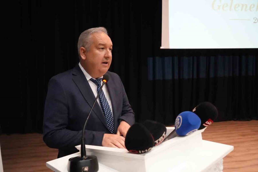 ’nahita’nın Renkleri Defilesi’ Büyük Beğeni Topladı