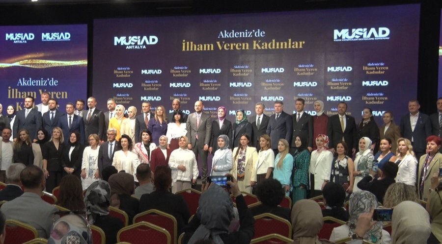 Bakan Göktaş: "kadın Milletvekili Oranı Yüzde 20’ye Yaklaştı"