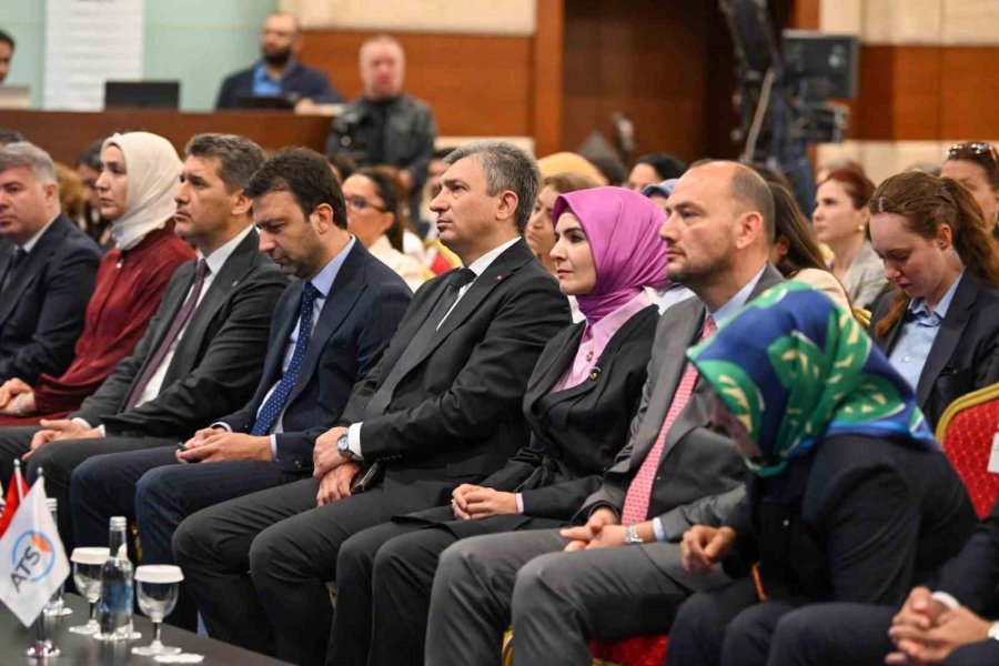 Bakan Göktaş: "kadın Milletvekili Oranı Yüzde 20’ye Yaklaştı"