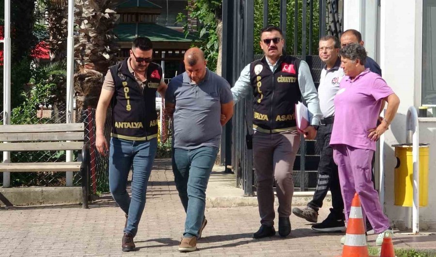 Tayin Tartışmasında Eşini Ve Kayınpederini Öldüren Öğretmen Tutuklandı
