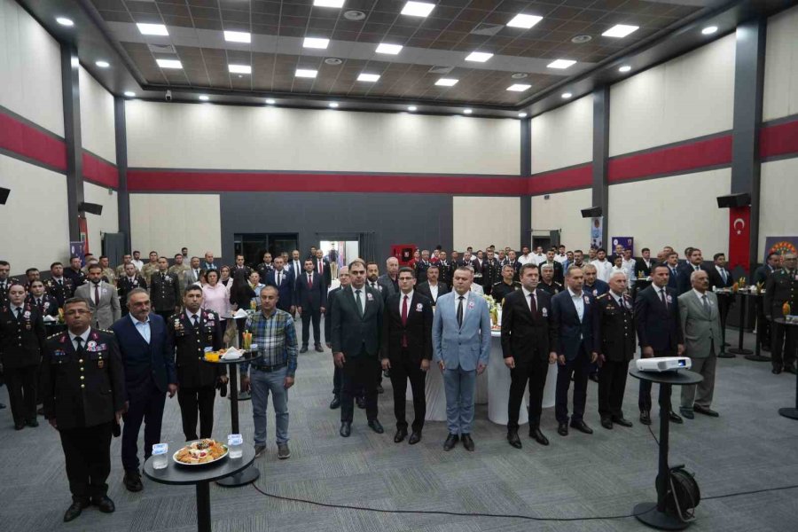 Jandarma Teşkilatı 187. Kuruluş Yıldönümünü Niğde’de Törenle Kutladı