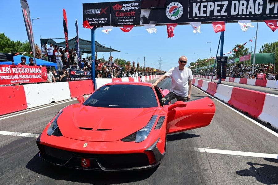 Kepez’de Drag Rüzgarı Esti