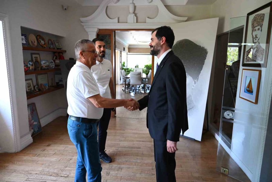 Ukraynalı Çocuklar Kemer’de Ağırlanacak
