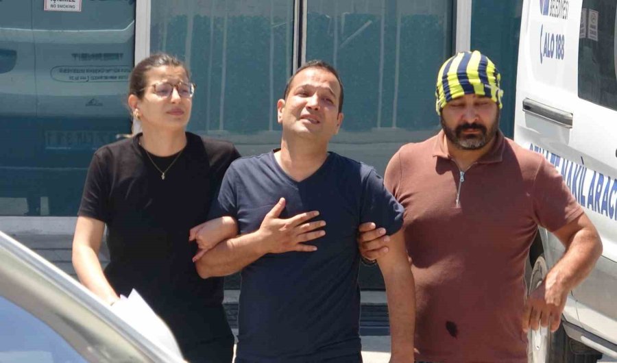 Kontrolden Çıkan Motosiklet Bariyerlere Çarptı, 20 Yaşındaki Sürücü Hayatını Kaybetti
