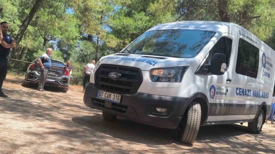 Antalya’da Ormanlık Alanda Bir Kişinin Cansız Bedeni Bulundu
