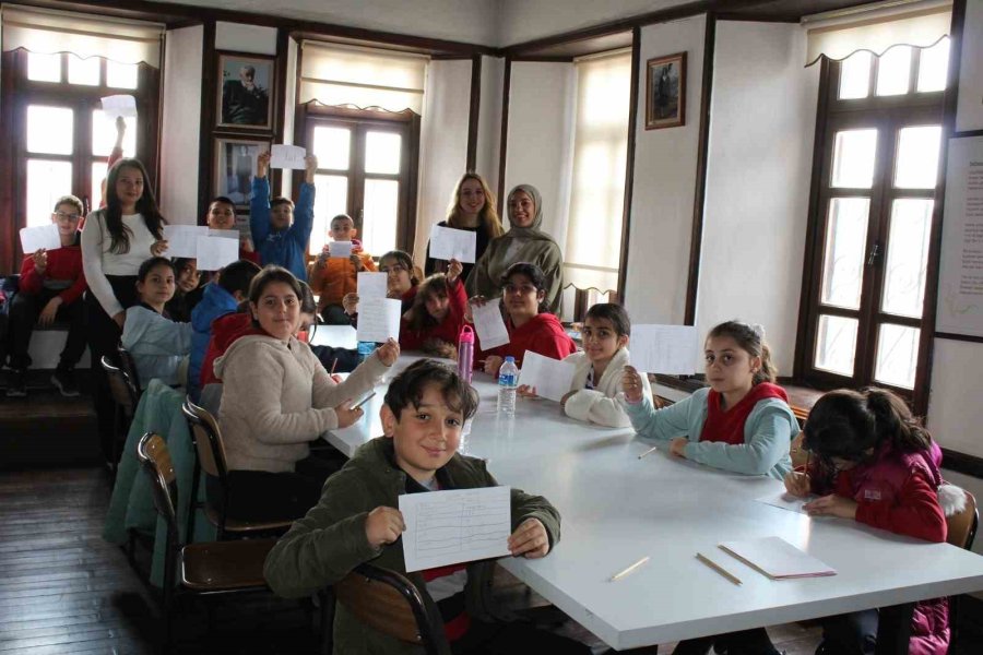 Bor Halk Kütüphanesi’nde 56 Öğretmen Adayından 19 Farklı Etkinlik