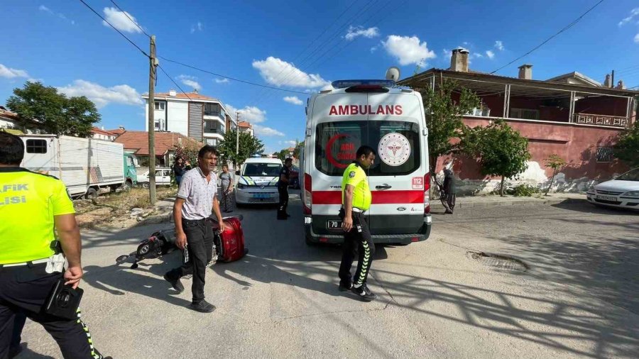 Otomobille Çarpışan Üç Tekerlekli Bisiklet Devrildi: Kazada Anne Ve Kızı Yaralandı