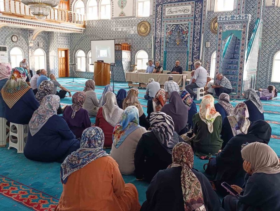 Anamur’da Din Görevlilerine Yaz Kur’an Kursları Semineri