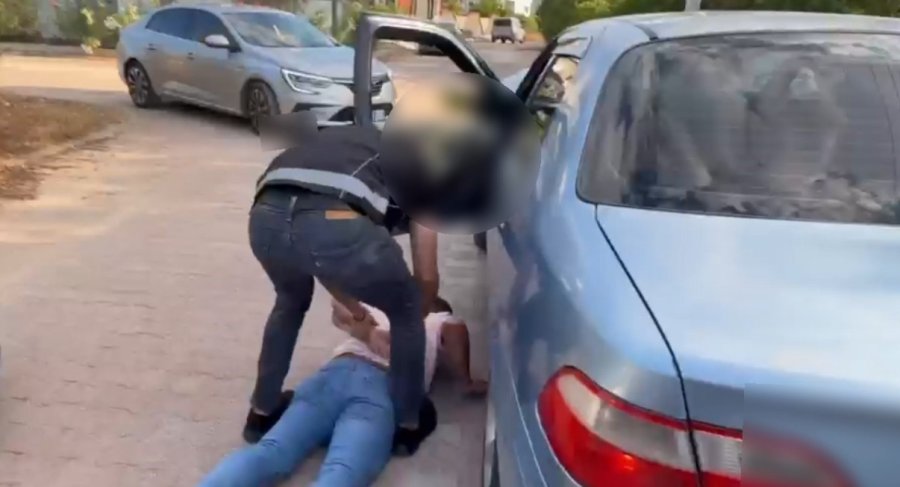 Antalya’da Zehir Tacirlerine Film Gibi Operasyon