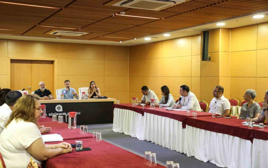 Kırgız Heyet Antalya Büyükşehir Belediyesi’nin Mavi Bayrak Deneyimini İnceledi