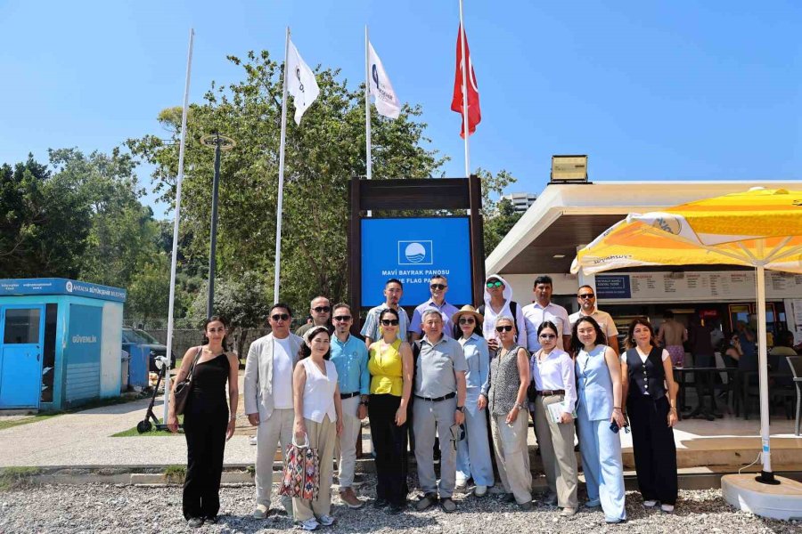 Kırgız Heyet Antalya Büyükşehir Belediyesi’nin Mavi Bayrak Deneyimini İnceledi