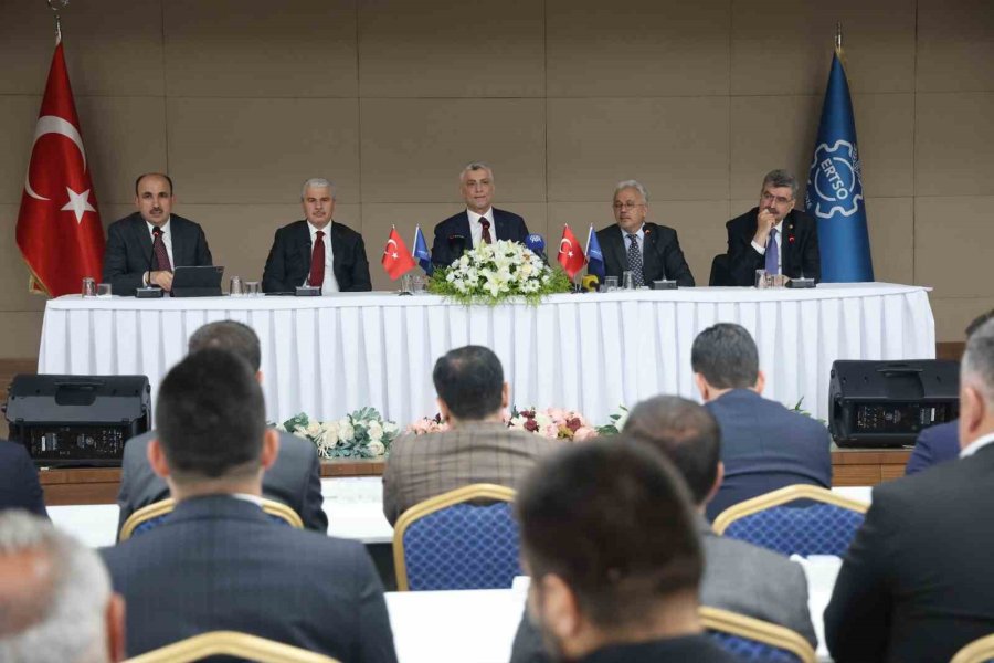 Bakan Bolat: "türkiye 273 Buçuk Milyar Dolar Yıllık İhracat Yapan Bir Ülke Konumuna Geldi"