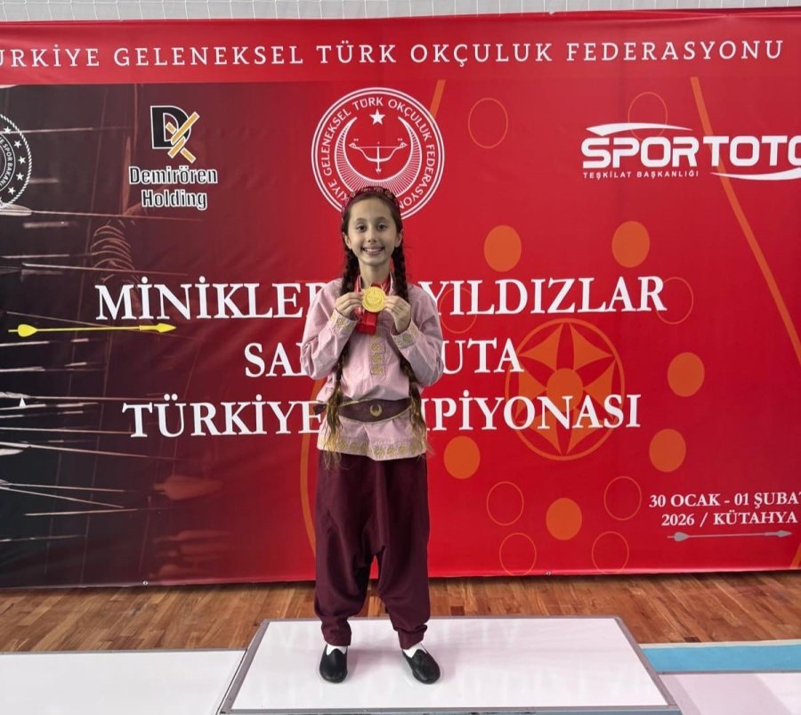 Alanyalı Minik Okçular Türkiye Şampiyonası’ndan Madalyalarla Döndü