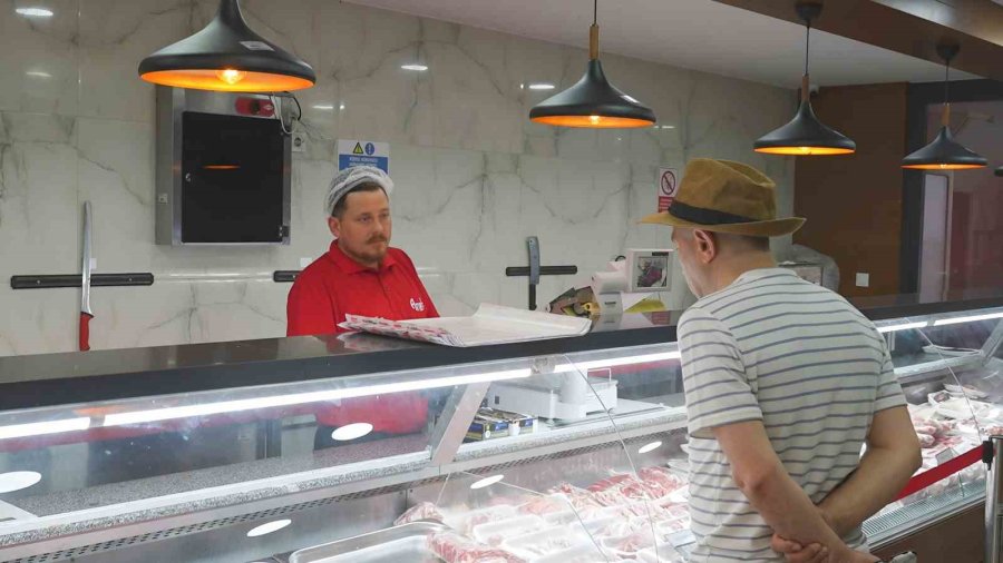 Halk Et 6 Ayda 125 Ton Et Satışı Gerçekleştirdi