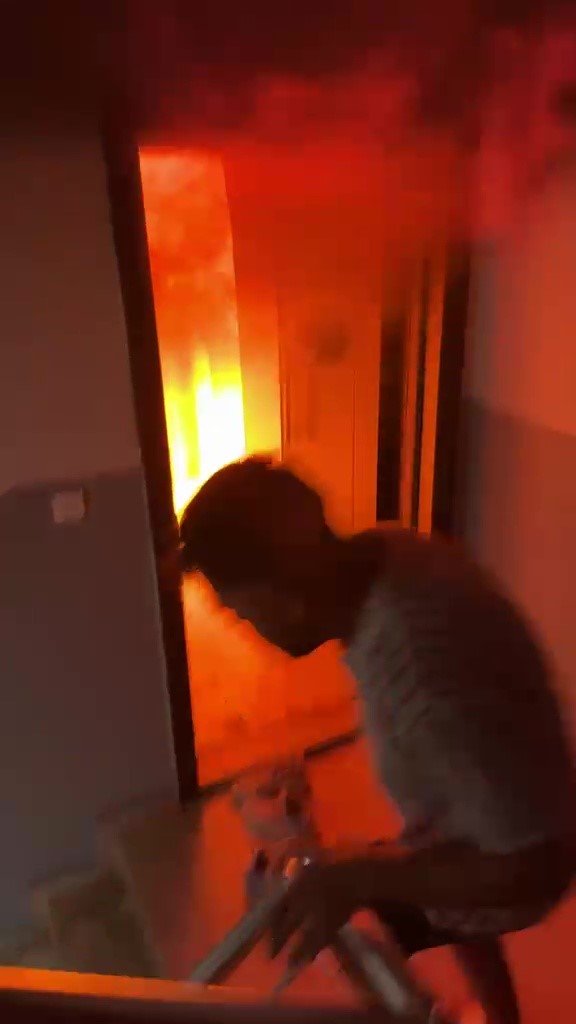 Antalya’da 1 Ay Önce Taşındıkları Daire Yangında Küle Döndü