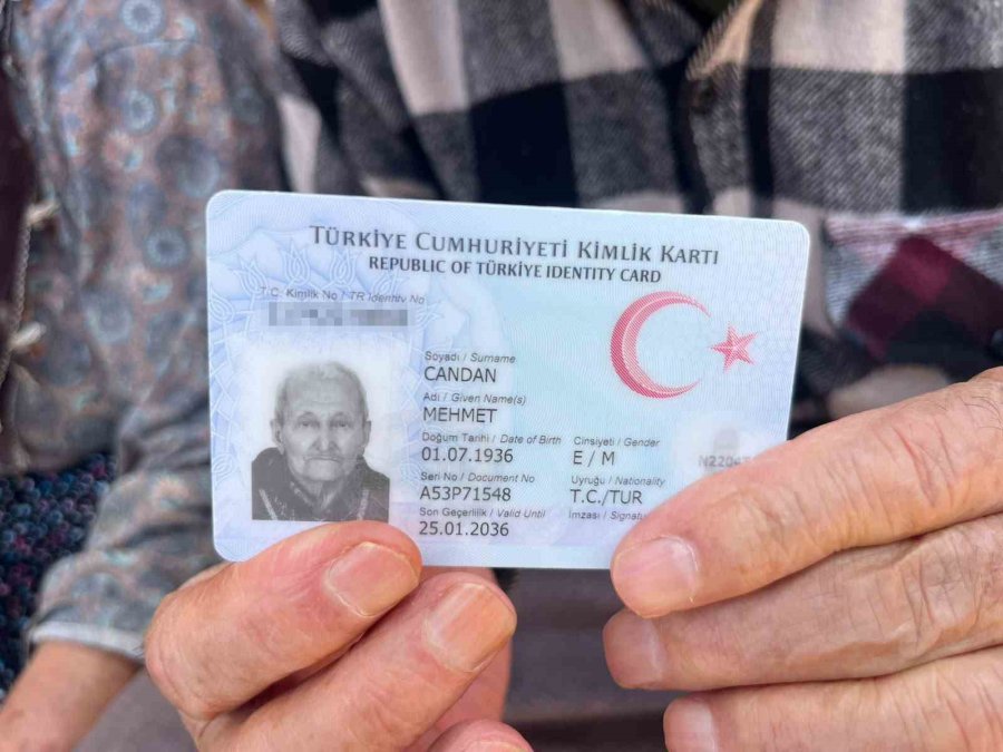 Üç Evladını Toprağa Verdi, Asırlık Ömrünü Doğayla İç İçe Sürdürdü