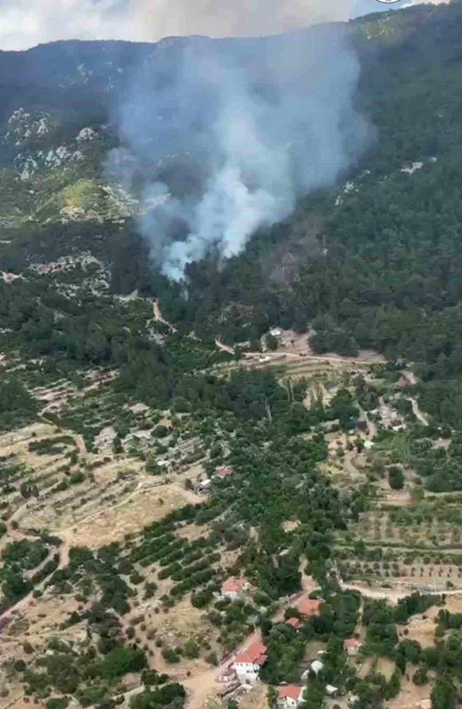 Antalya’da 5 Farklı Noktada Çıkan Yangınlar Kontrol Altına Alındı