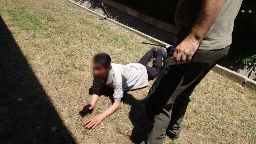 Düştü Diye İhbar Ettiği Babası Bile Düşmediğine İkna Edemedi