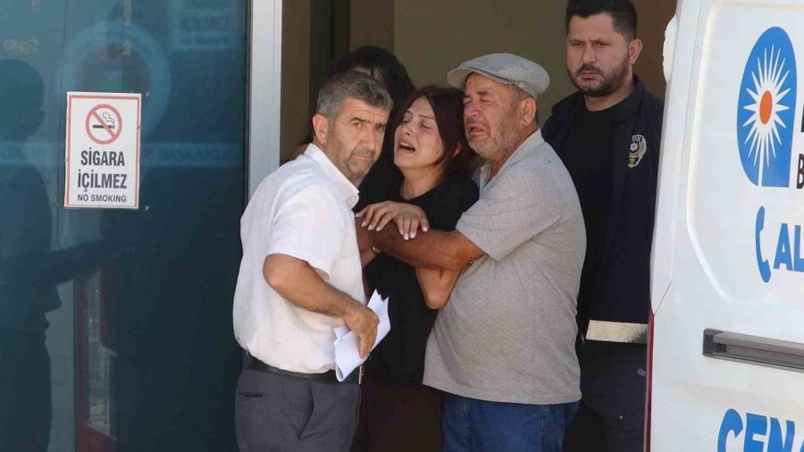 Zıpkınla Balık Avlarken Kayalıklara Sıkışarak Hayatını Kaybetti