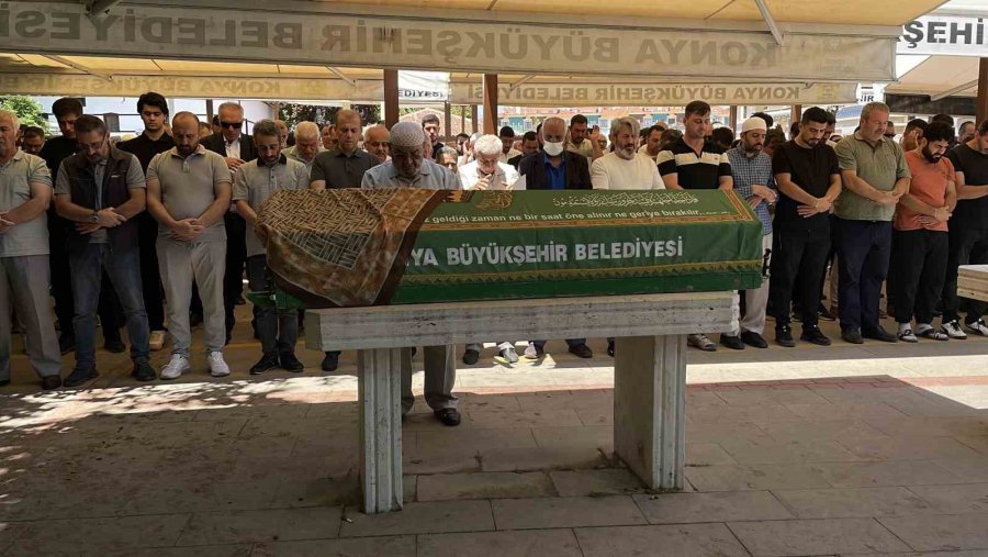 Isparta’daki Kazada Hayatını Kaybedenler Son Yolculuklarına Uğurlandı
